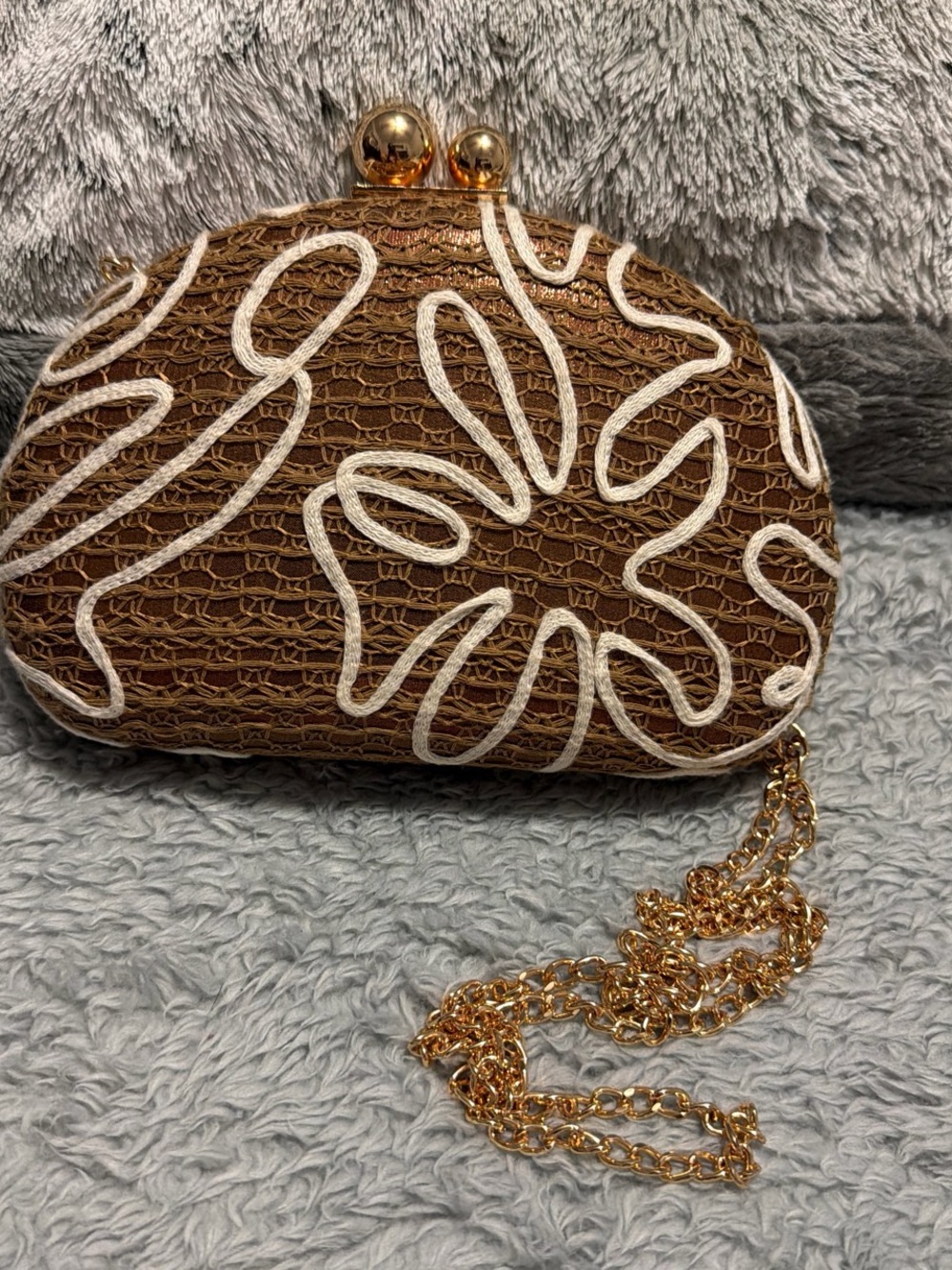 Haute Hippie Brown Woven Floral Applique Clutch Bag with Gold Hardware - Picture 2 of 4